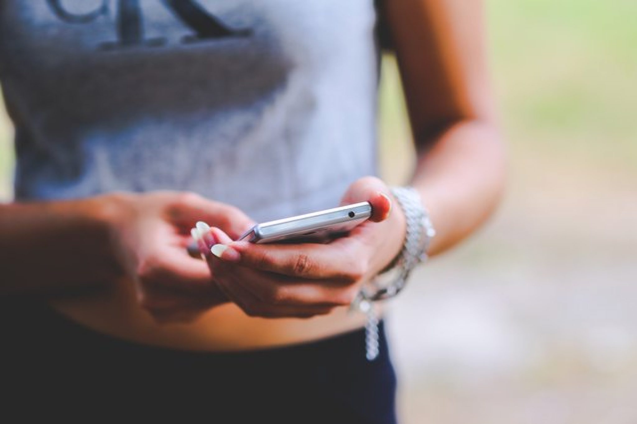 Come Incuriosire Un Uomo Per Messaggio