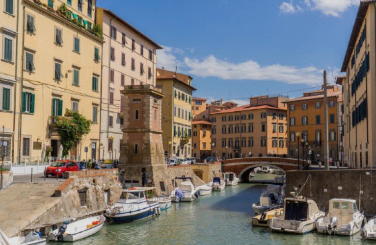 Donne Single Livorno